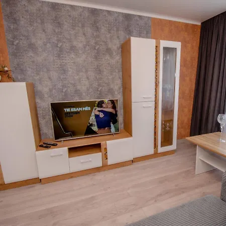 Juras 4 Apartament Ventspils Exterior photo